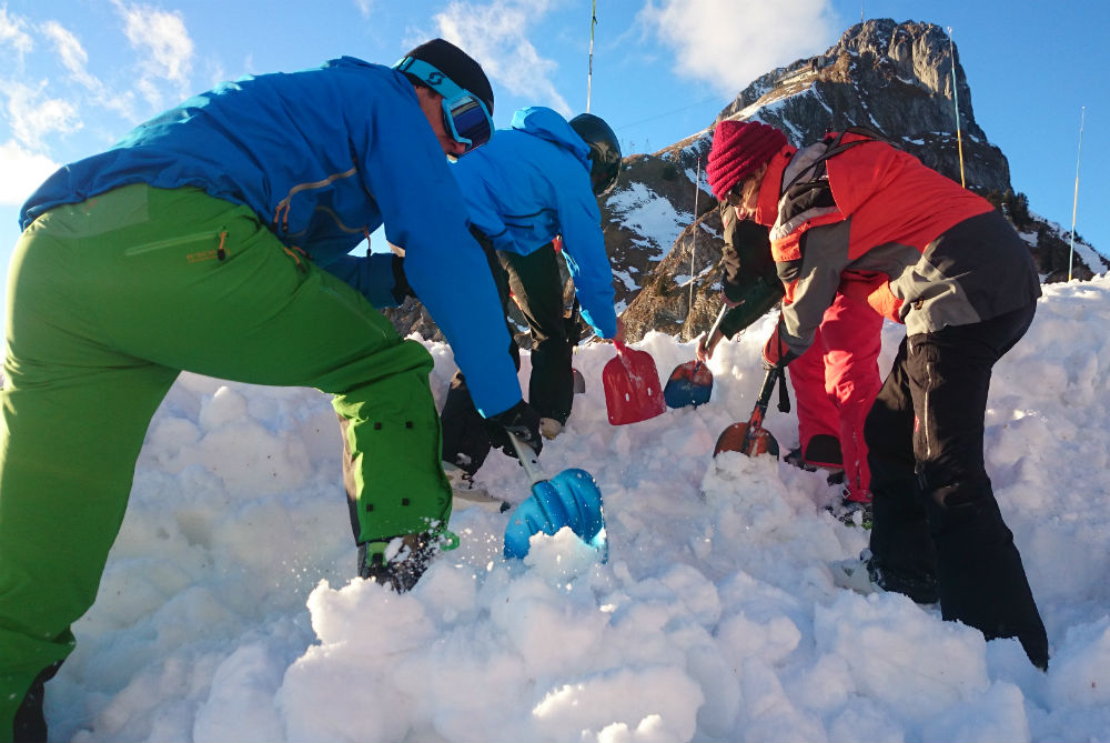 Lawinenkurs für Skitouren und Freeride Wiriehorn Diemtigtal