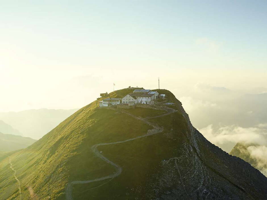 faulhorn-panorama-_aml.jpg faulhorn-panorama-_aml.jpg